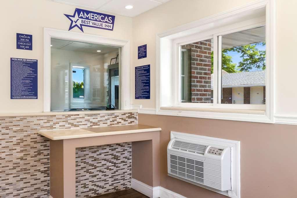 Americas Best Value Inn Avenel Woodbridge インテリア 写真