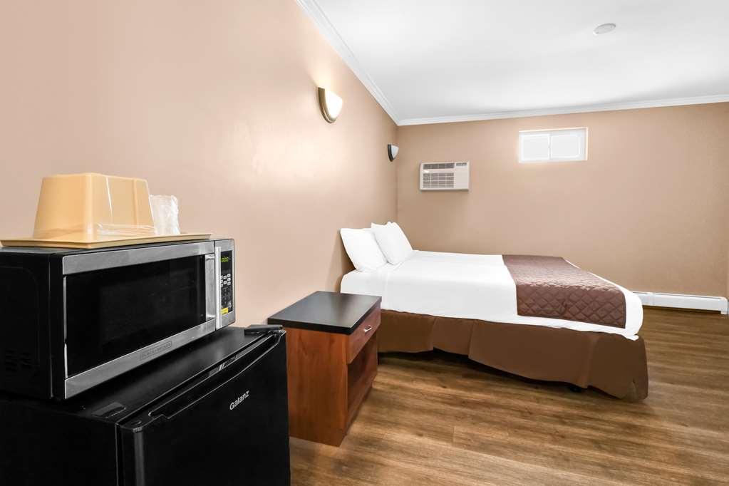 Americas Best Value Inn Avenel Woodbridge 部屋 写真